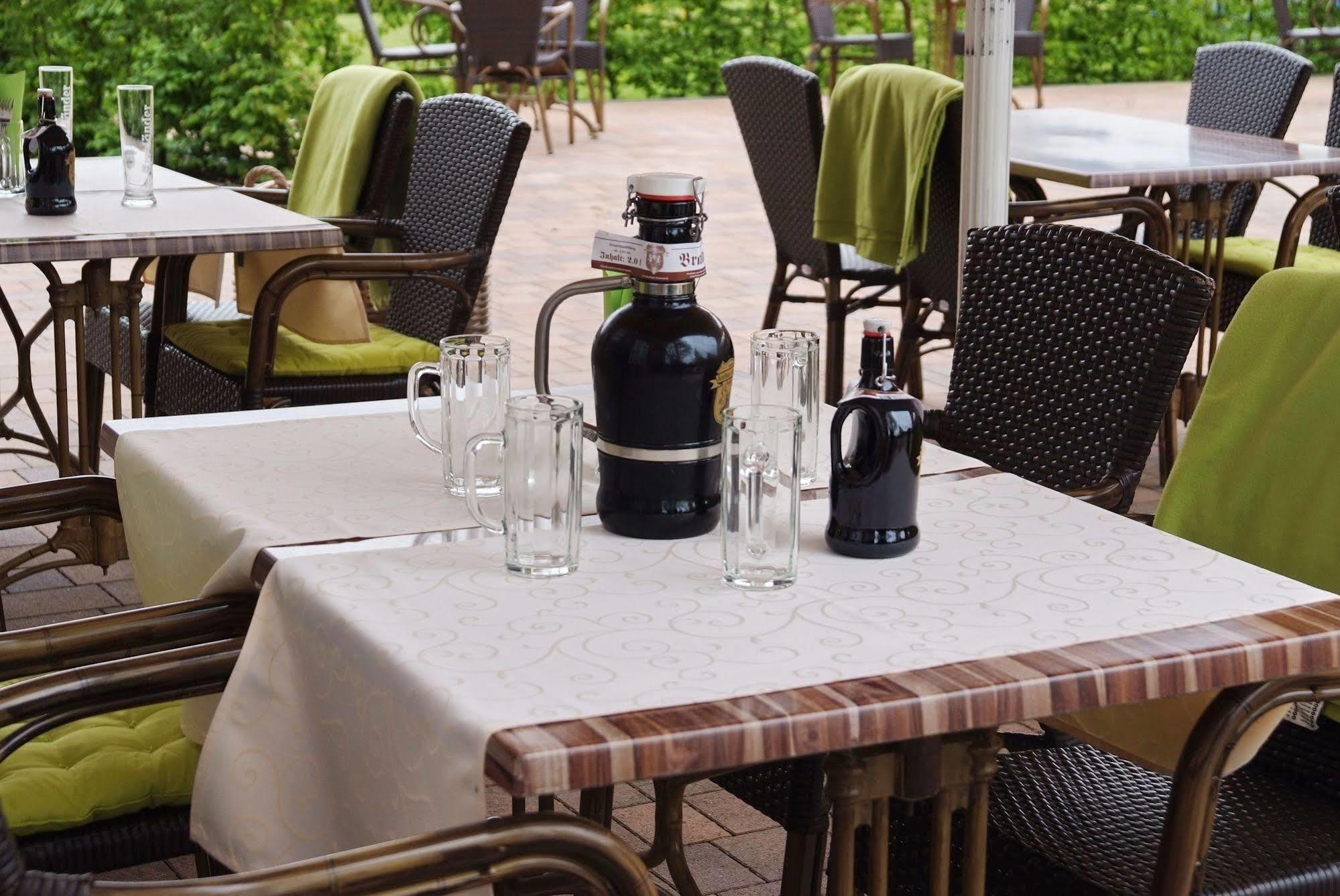 Zur Linde Hotell Heede Exteriör bild